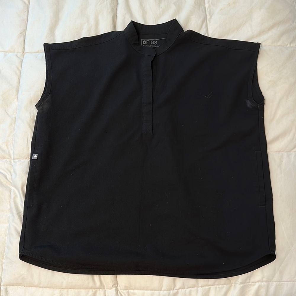 FIGS Rafaela Scrub Top